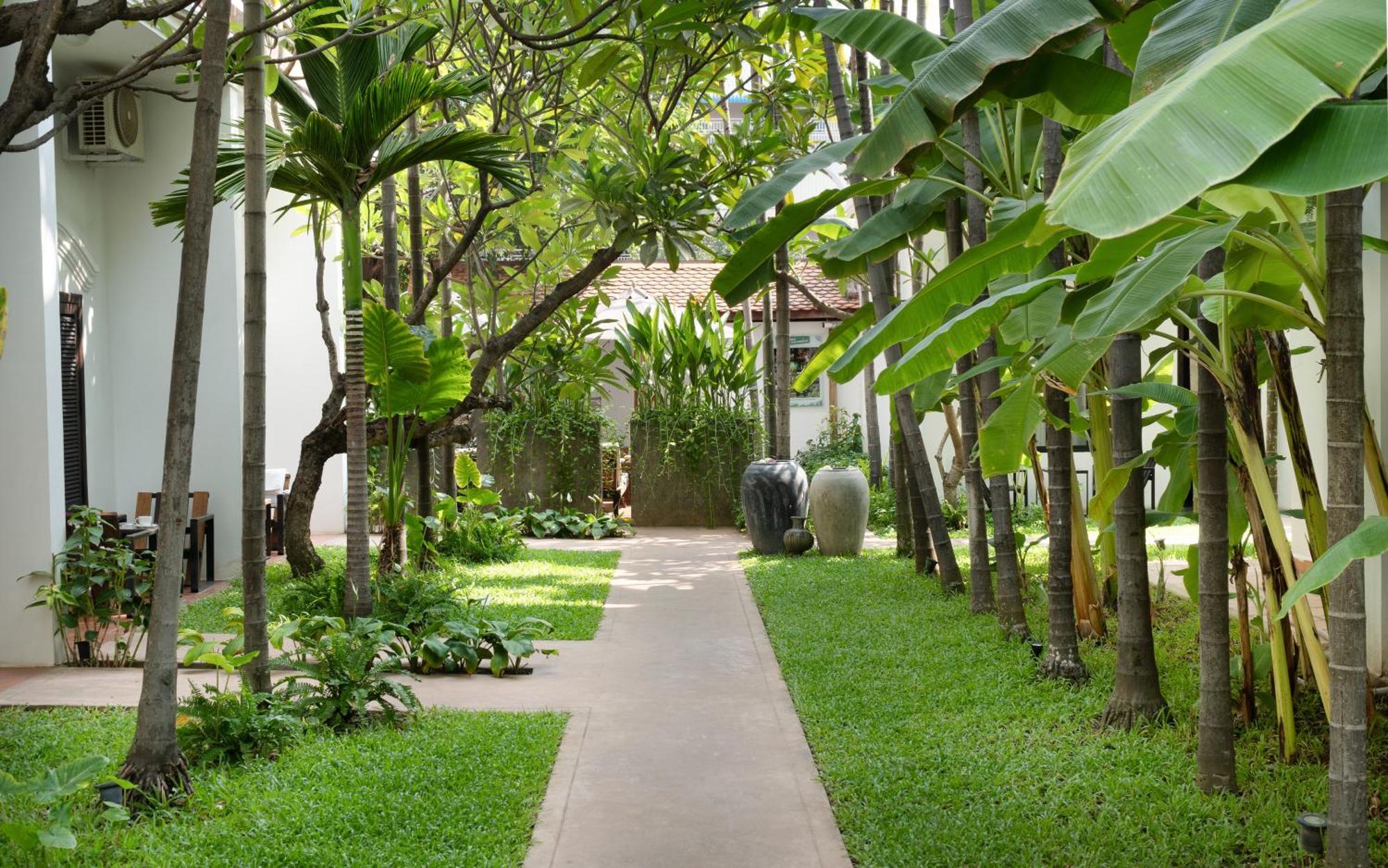 Hotel The Urban Siem Reap Exterior foto